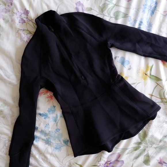 lululemon weather or not 1/2 zip / black / size 2 - Picture 2 of 6